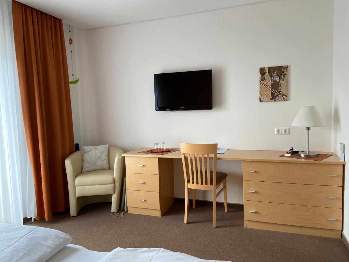 Pension Schmidt Podersdorf am See Bagian luar foto