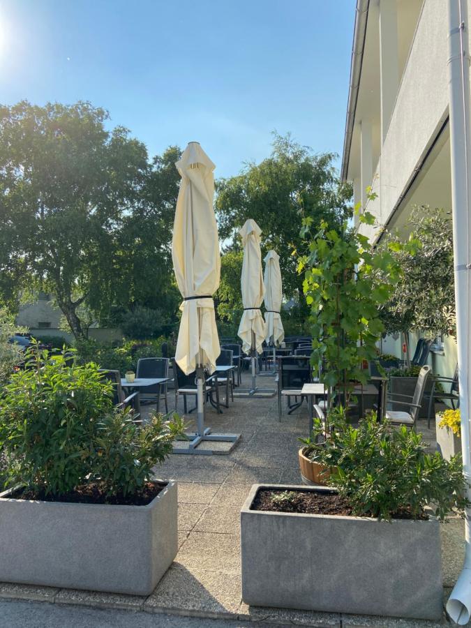 Pension Schmidt Podersdorf am See Bagian luar foto