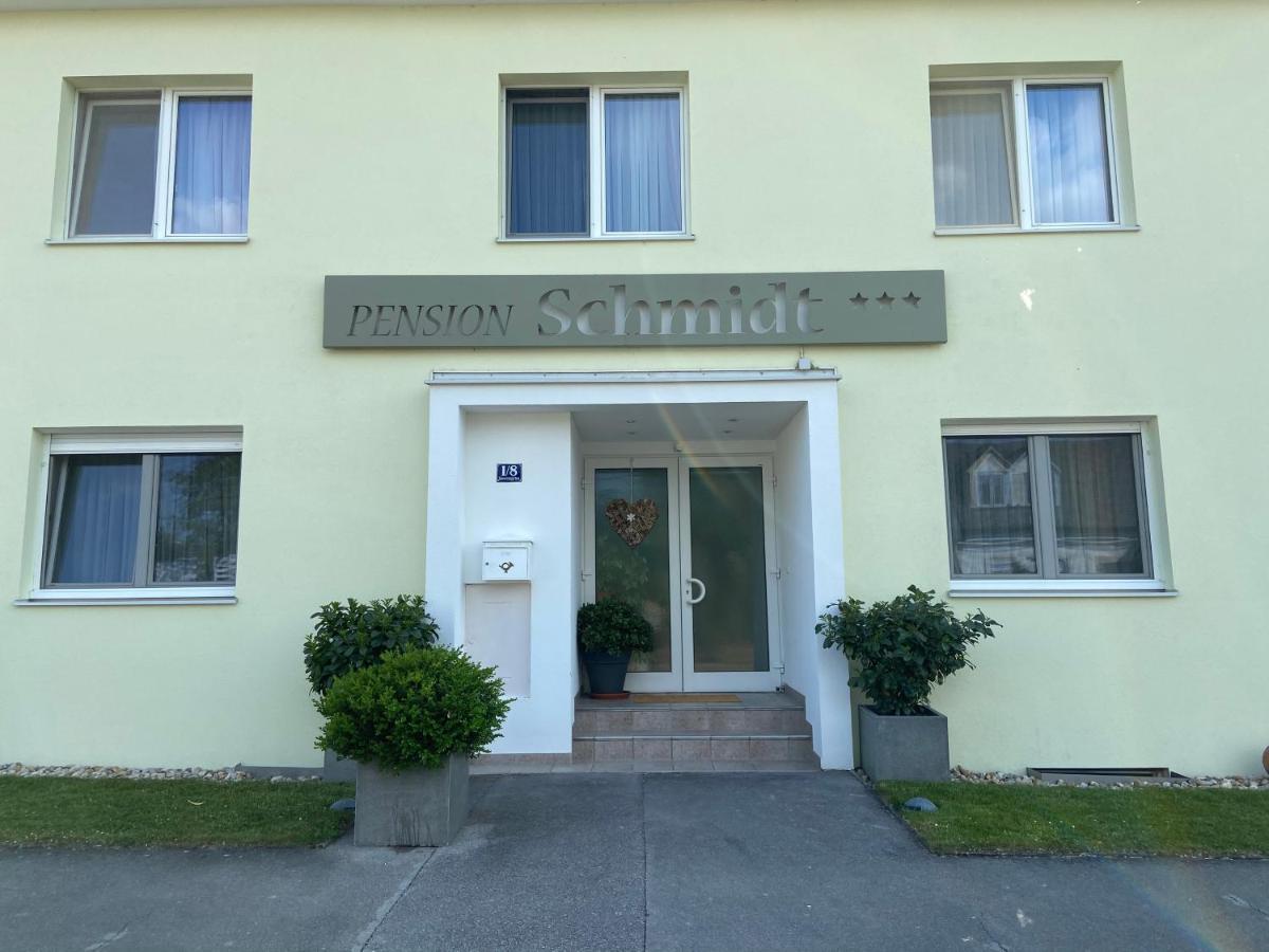 Pension Schmidt Podersdorf am See Bagian luar foto